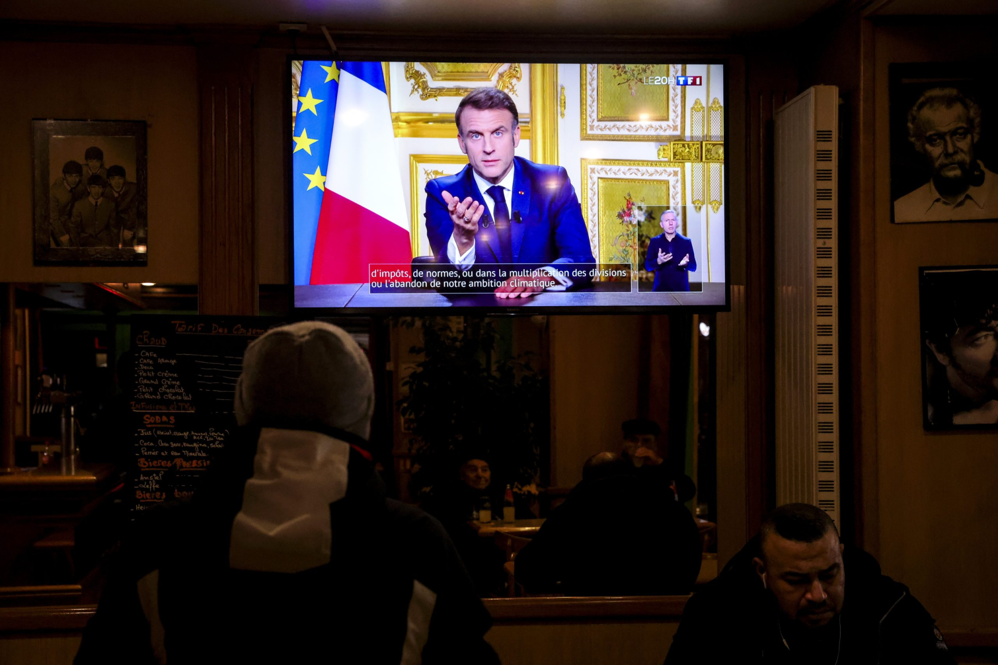 Emmanuel Macron Vows to Name New French Prime Minister Within Days