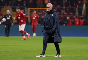 Jose Mourinho handed four-match ban and fine after Galatasaray fall-out