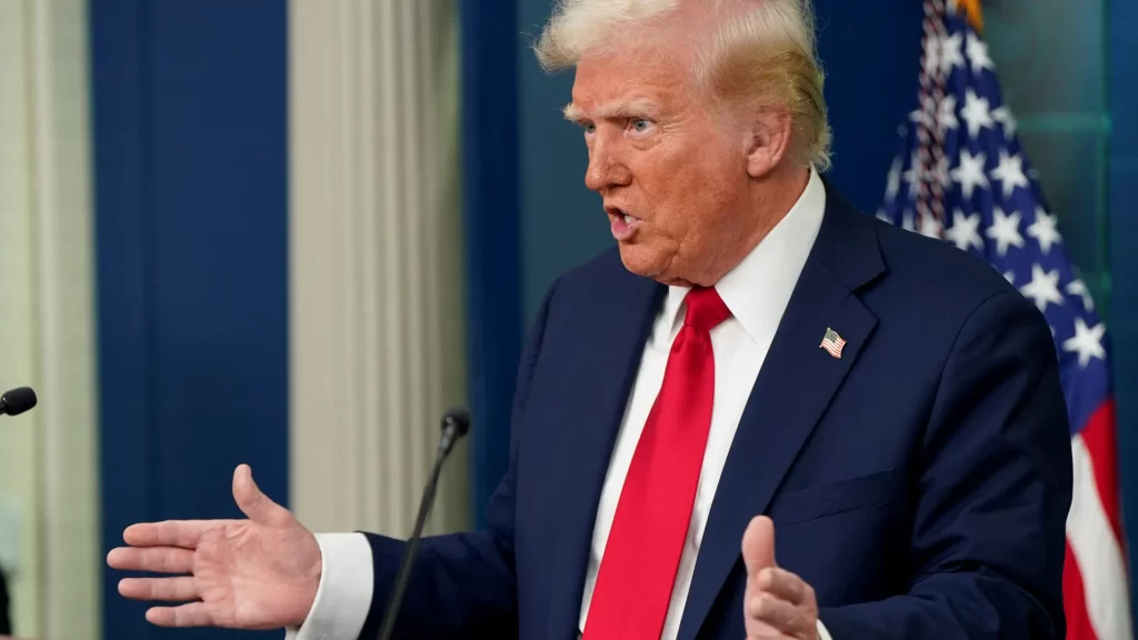 Trump Says US Tariffs on Canada and Mexico Will Kick Ahead From March 4