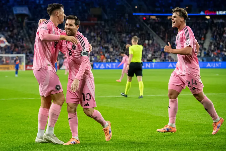 Messi Shines as Inter Miami Rout Cincinnati